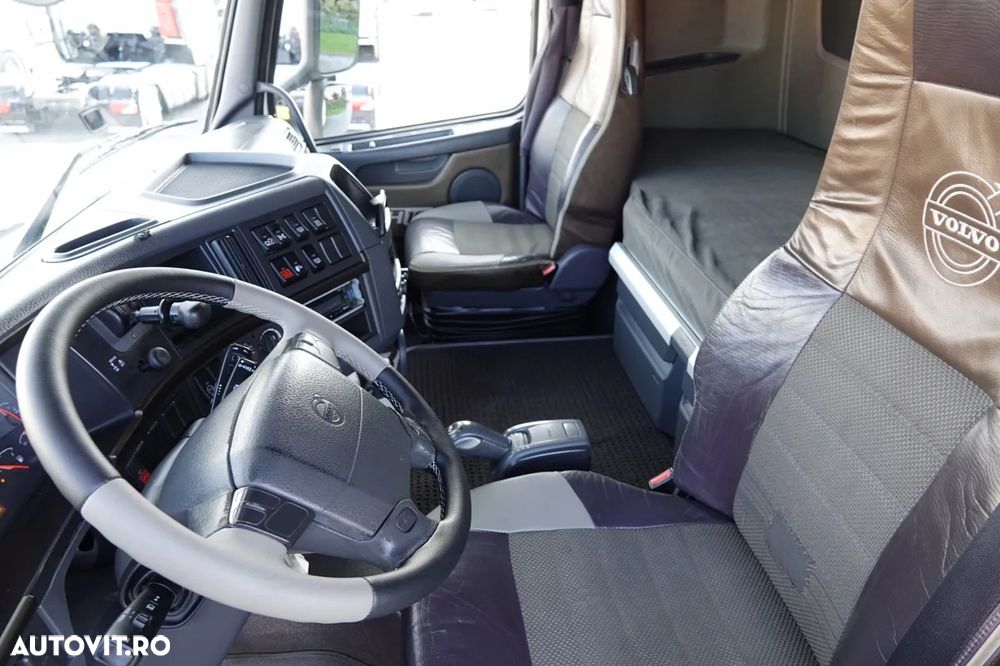 Volvo FH 16 / 600 / 6x4 / GVM: 180.000 KG!! / ADUS - 26