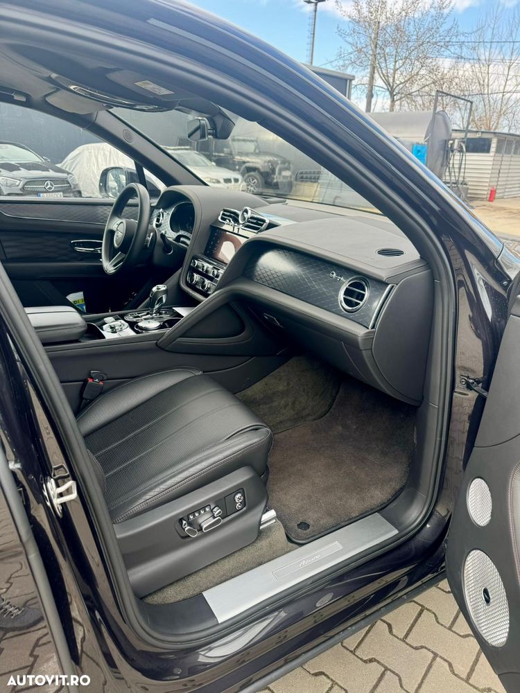 Bentley Bentayga - 8