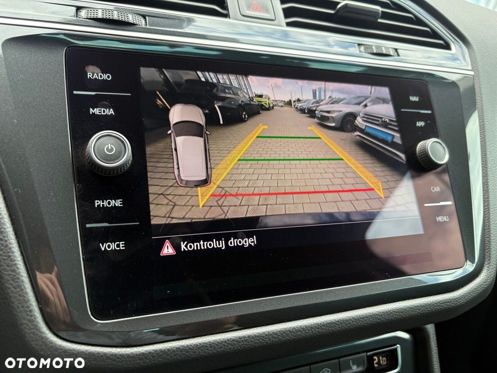 Volkswagen Tiguan - 31