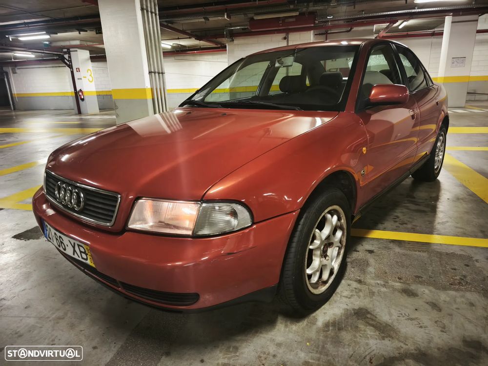 Audi A4 1.9 TDI Attraction EC - 30