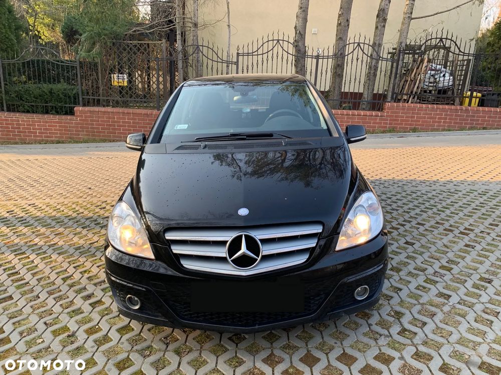 Mercedes-Benz B-Class 2010 photo 5