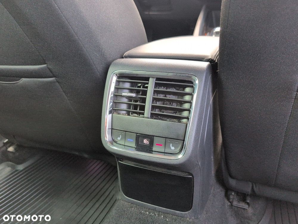 Skoda Octavia 2.0 TDI Style DSG - 15