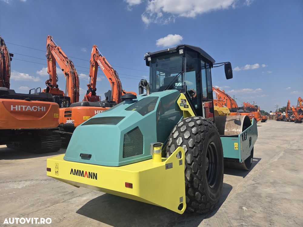 Ammann ARS110, 14,7tone, 25ore-NEFOLOSIT, latime rola 2,1m, motor Deutz 135CP, Declaratie CE, produs in GERMANIA, garantie 1 an, Aer cond, Antifurt, lung 5,9m, FULL OPTION, posibilitate leasing 4 ani, PROMOTIE 84.900 EUR+Tva - 35