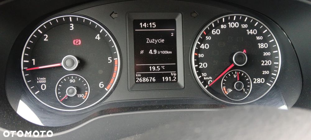 Volkswagen Jetta 1.6 TDI Comfortline - 13