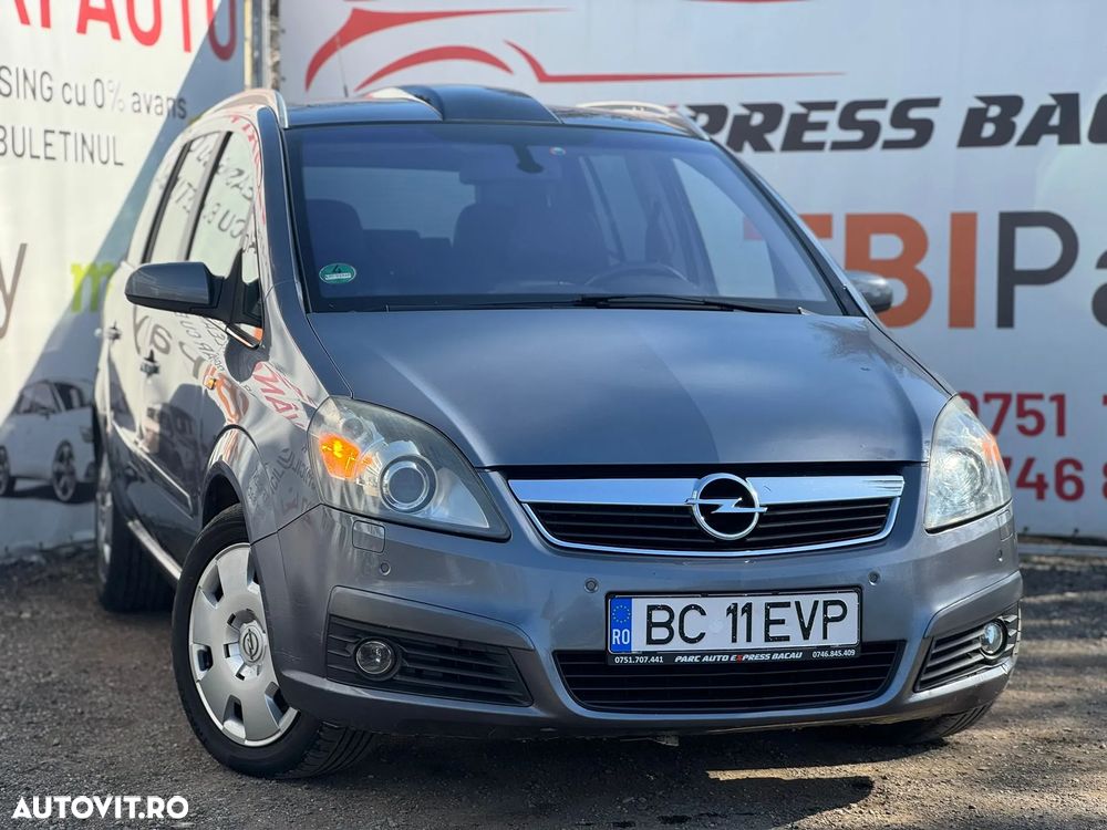 Opel Zafira - 9