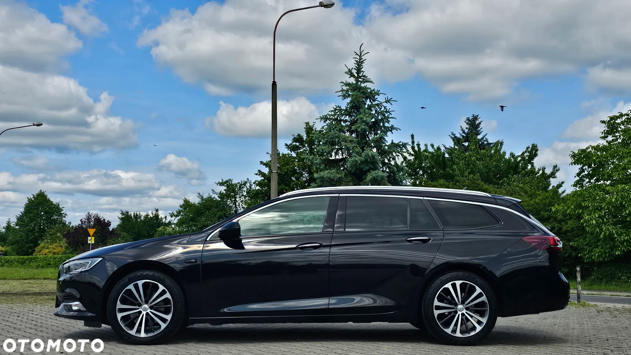 Opel Insignia Sports Tourer 2.0 Diesel Automatik Innovation - 10
