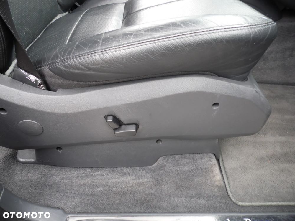 Mercedes-Benz ML - 16