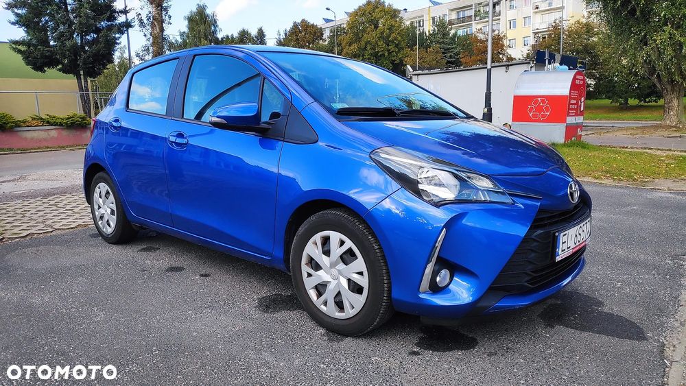 Toyota Yaris 1.5 Premium - 3