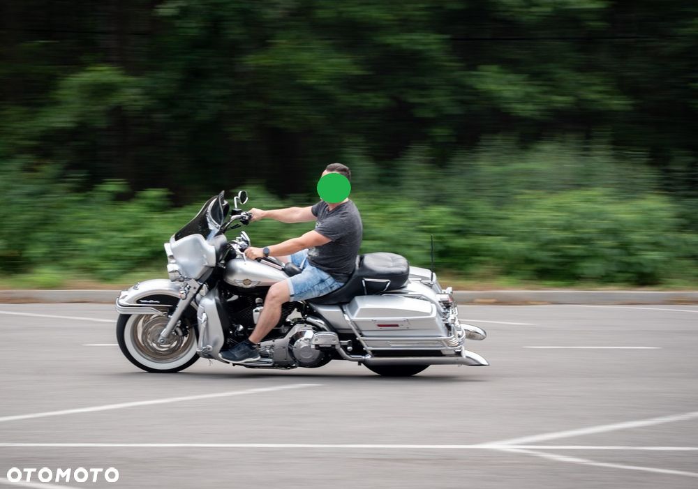 Harley-Davidson FLHTCU Ultra - 18