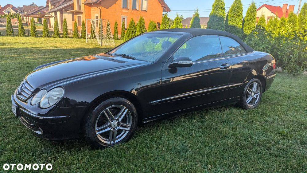 Mercedes-Benz CLK - 4