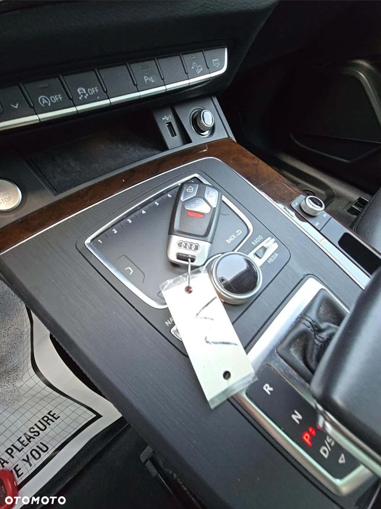 Audi Q5 45 TFSI quattro S tronic - 8