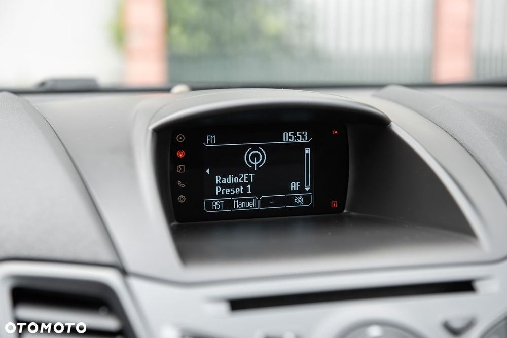 Ford Fiesta 1.25 SYNC Edition - 19