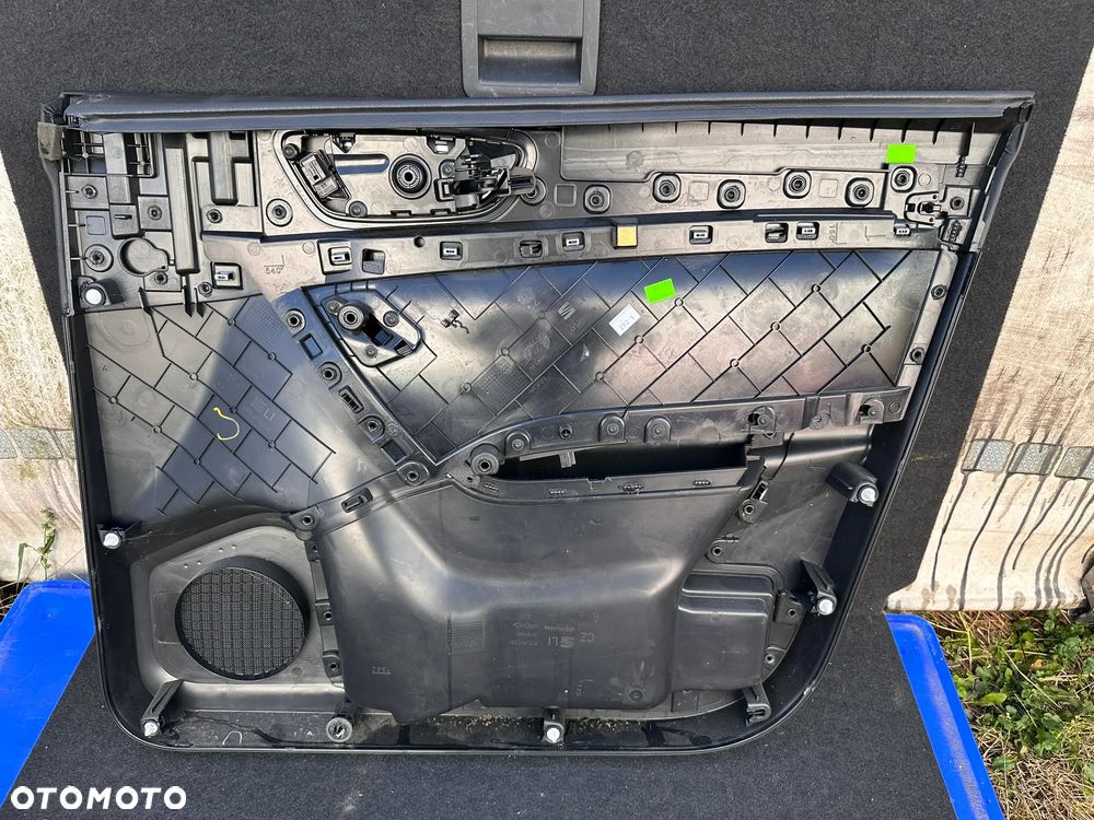 Tapicerka, boczek drzwi lewy przód Seat Ateca - 10