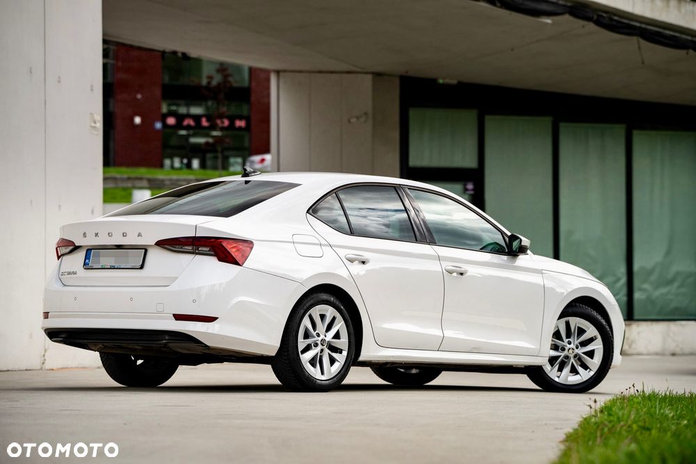 Skoda Octavia 2.0 TDI Style - 6