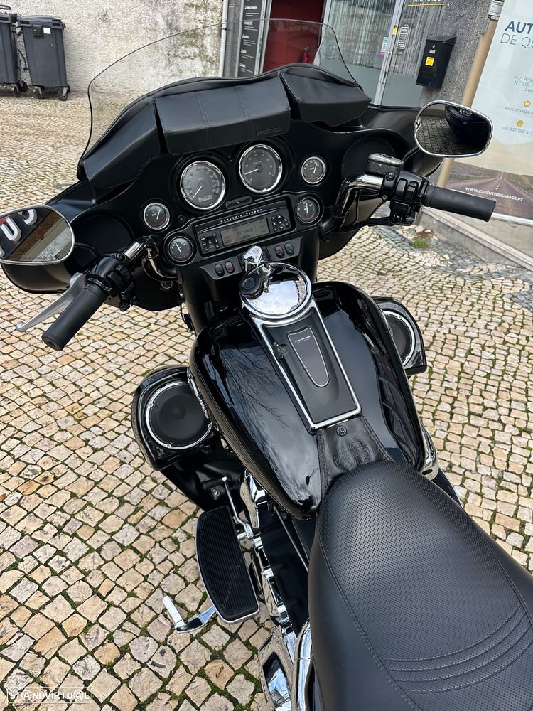 Harley-Davidson FLHXS Street glide - 4