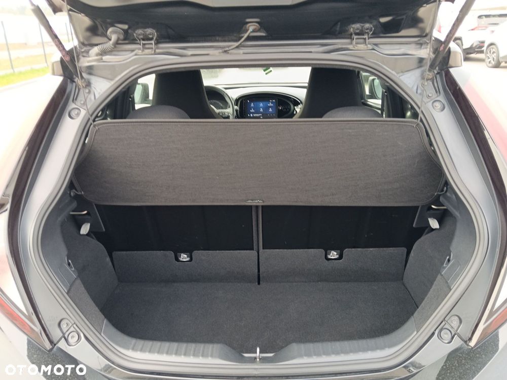 Toyota Aygo X - 13