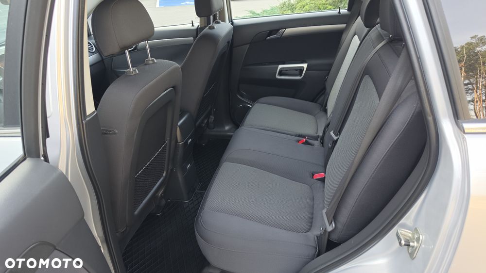 Opel Antara - 11