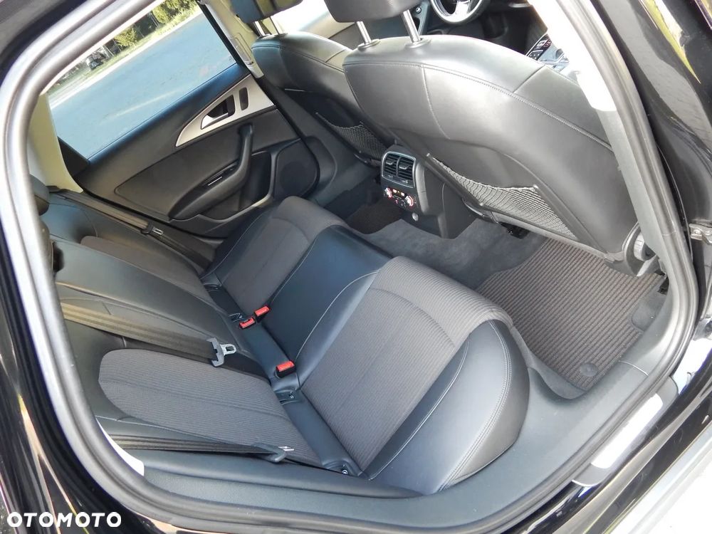 Audi A6 Allroad - 12