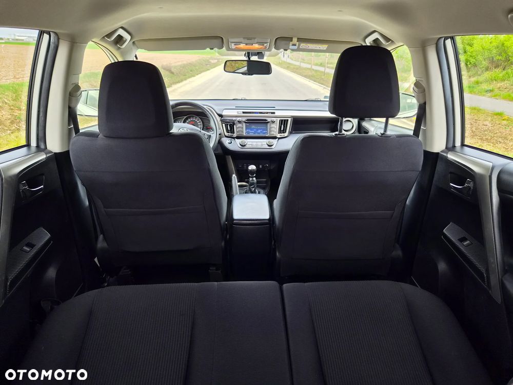 Toyota RAV4 2.0 D-4D Premium 4x2 - 30