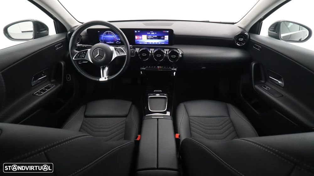 Mercedes-Benz A 250 e - 14