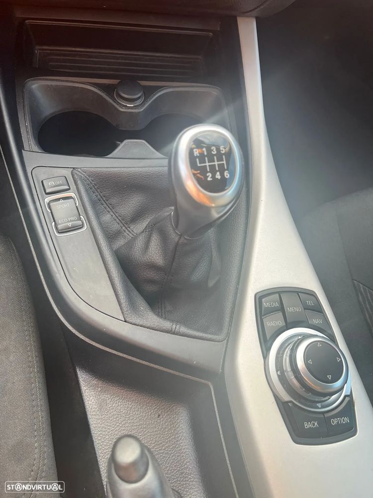 BMW 118 i Line Sport - 8