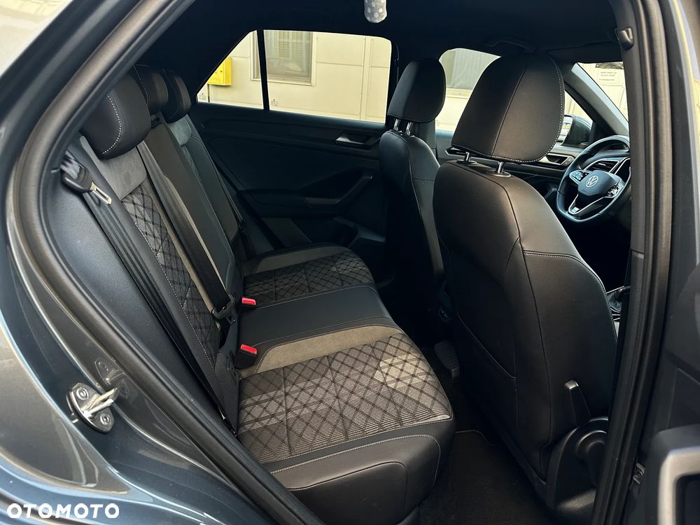 Volkswagen T-Roc 1.5 TSI R-Line DSG - 8