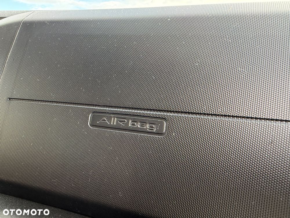 Iveco DAILY 35C16/Najnowszy model/Bliźniak/Kontener z windą/Klima/Kamera/Asystenci jazdy/Virtual Cockpit/Serwis IVECO/ - 14