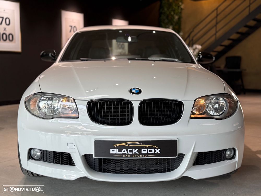 BMW 120 d Limited Edition Lifestyle c/ M Sport Pack - 6