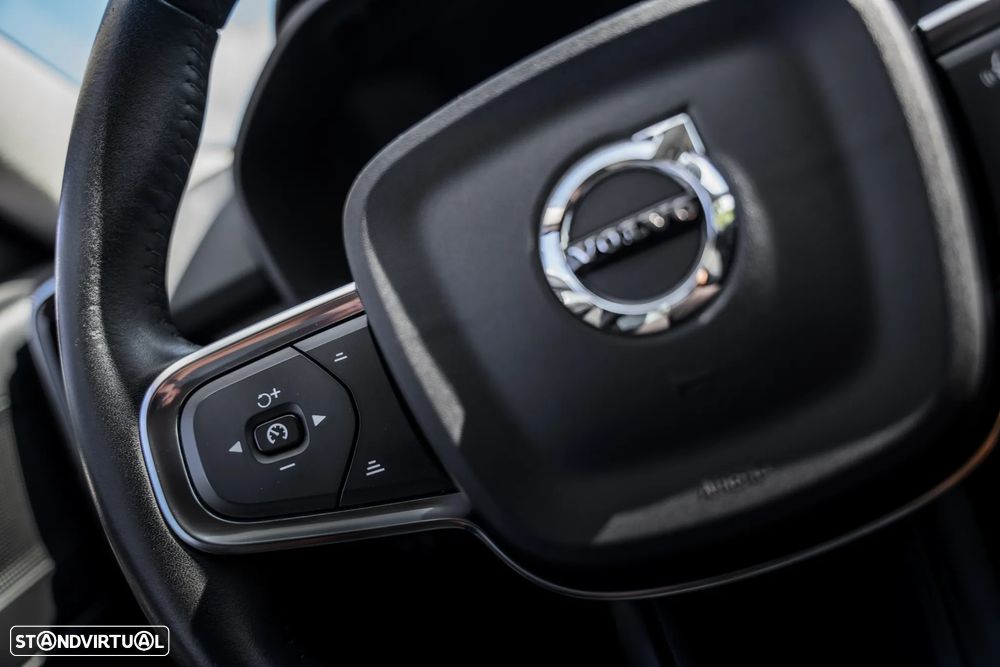 Volvo XC 40 1.5 T4 PHEV Inscription Expression - 40