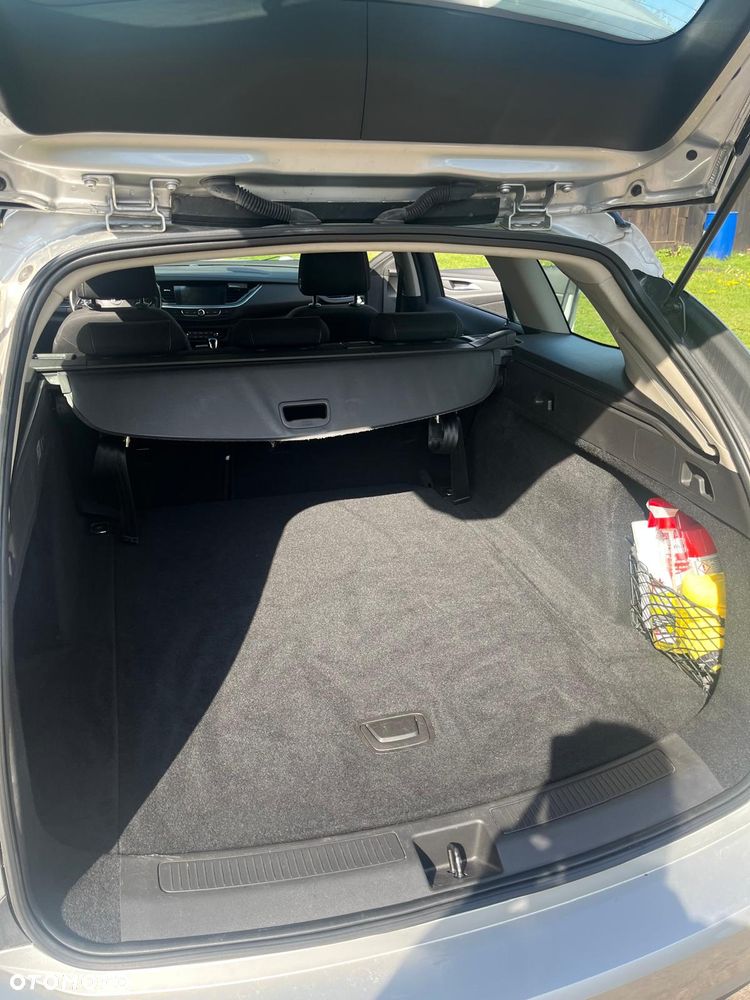 Opel Insignia - 14
