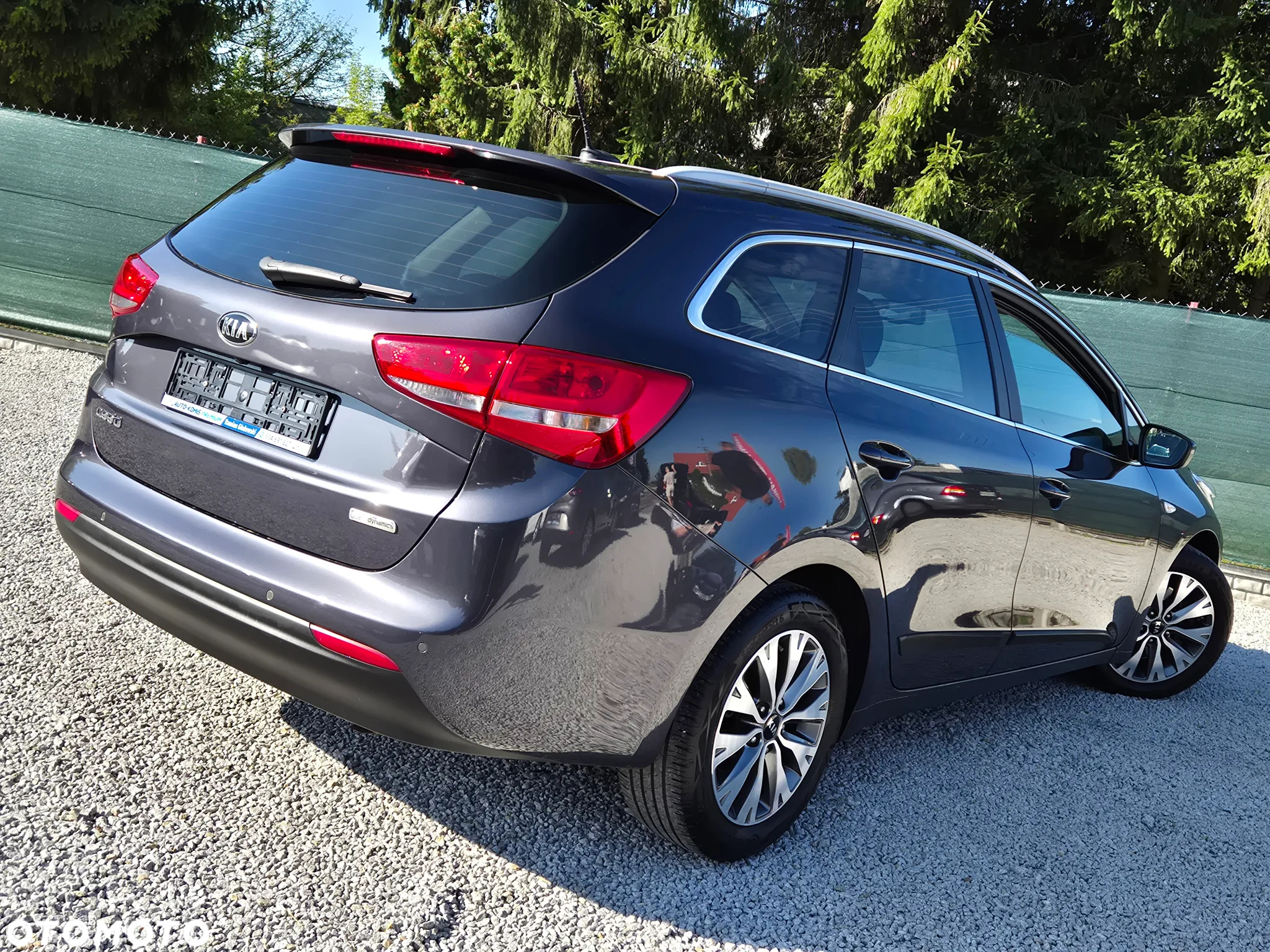 Kia Ceed 1.6 CRDi 136 ISG Platinum Edition - 26
