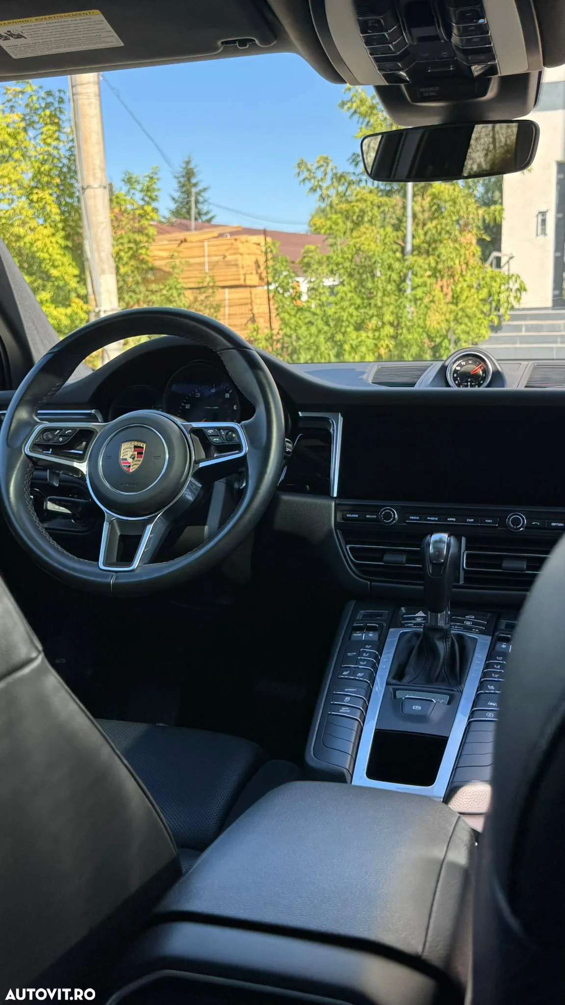 Porsche Macan Standard - 8