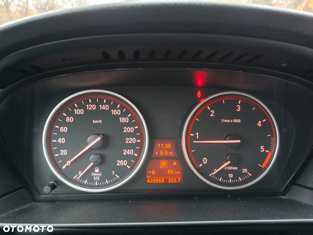 BMW Seria 5 520d Edition Exclusive - 33