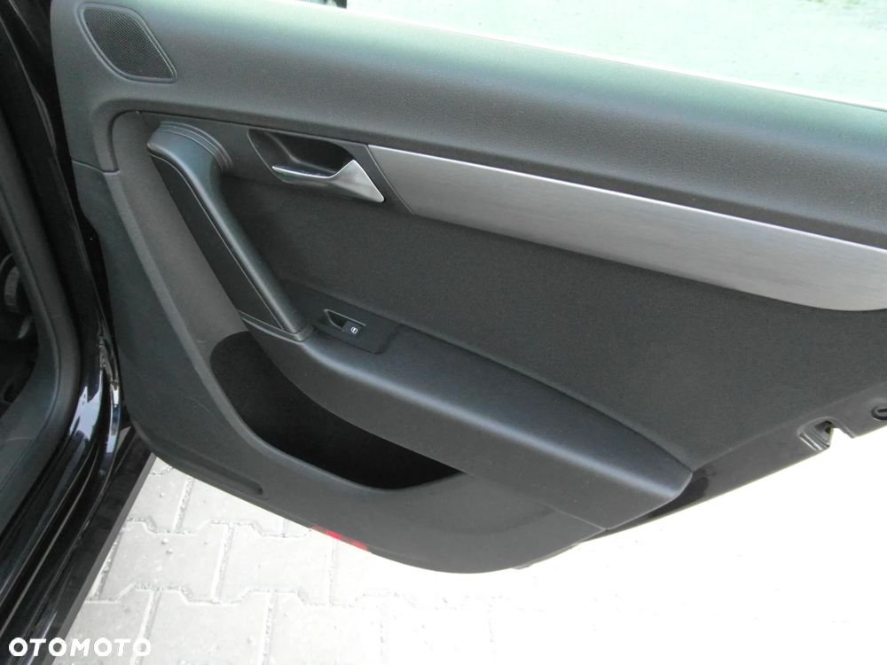 Volkswagen Passat Variant 1.4 TSI BlueMotion Technology Comfortline - 30