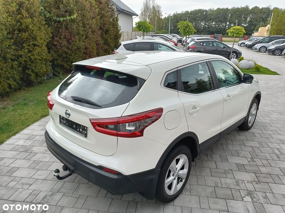 Nissan Qashqai - 11