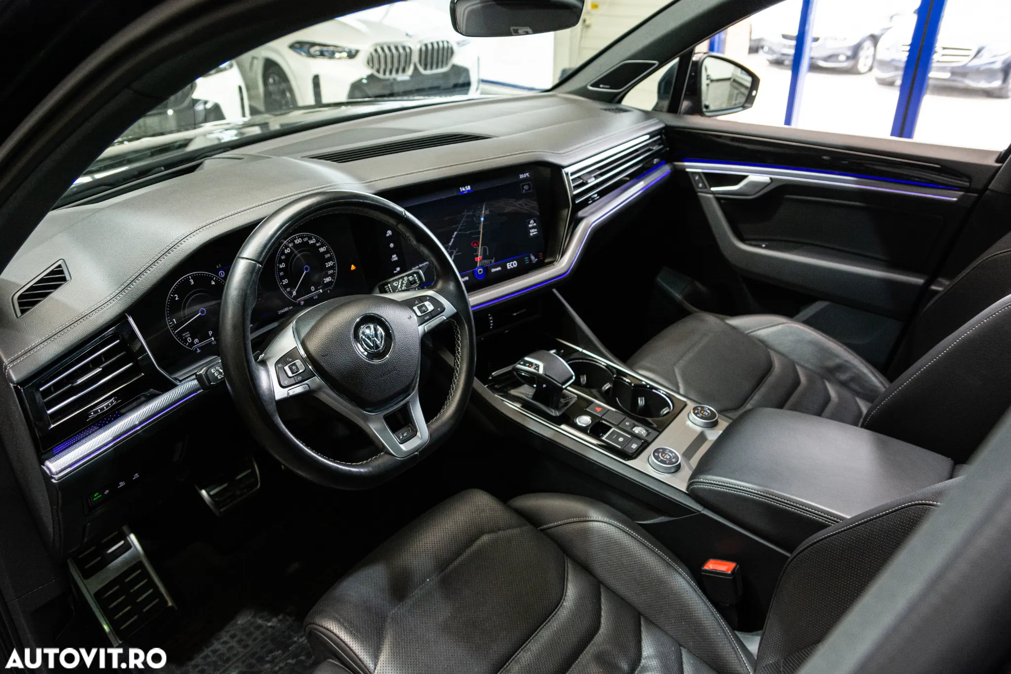 Volkswagen Touareg 3.0 V6 TDI SCR 4Motion Automatik R-Line - 5