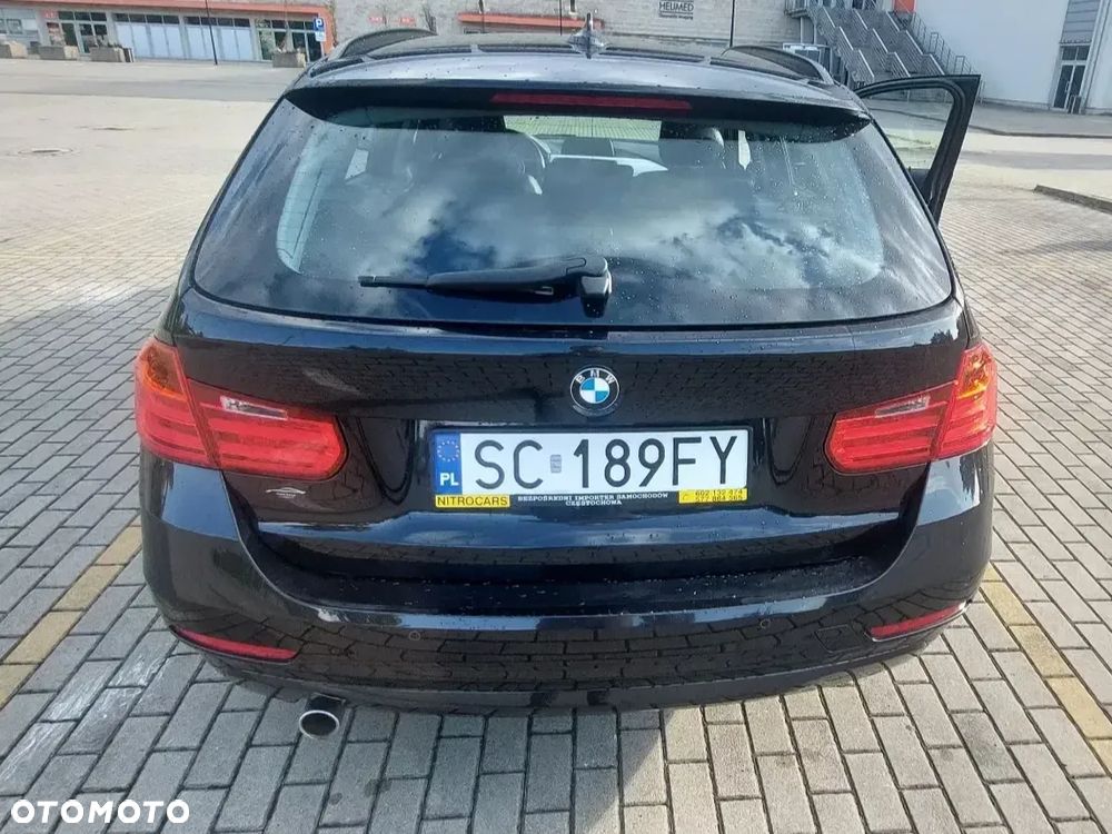 BMW Seria 3 318d EU6 - 8