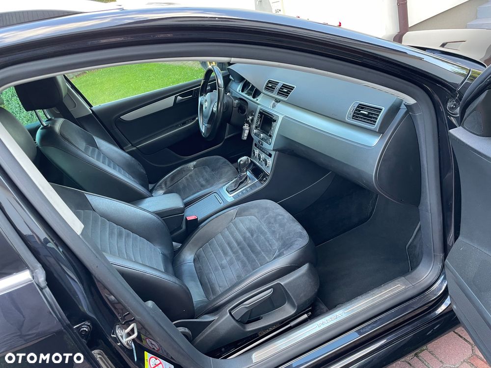 Volkswagen Passat - 14