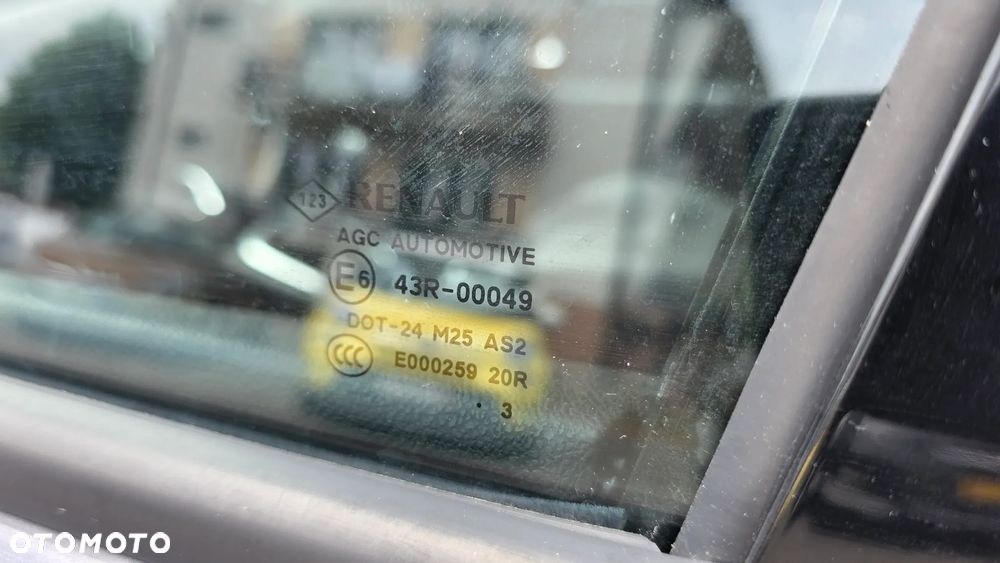 Renault Grand Scenic Gr 1.4 16V TCE Bose Edition - 31