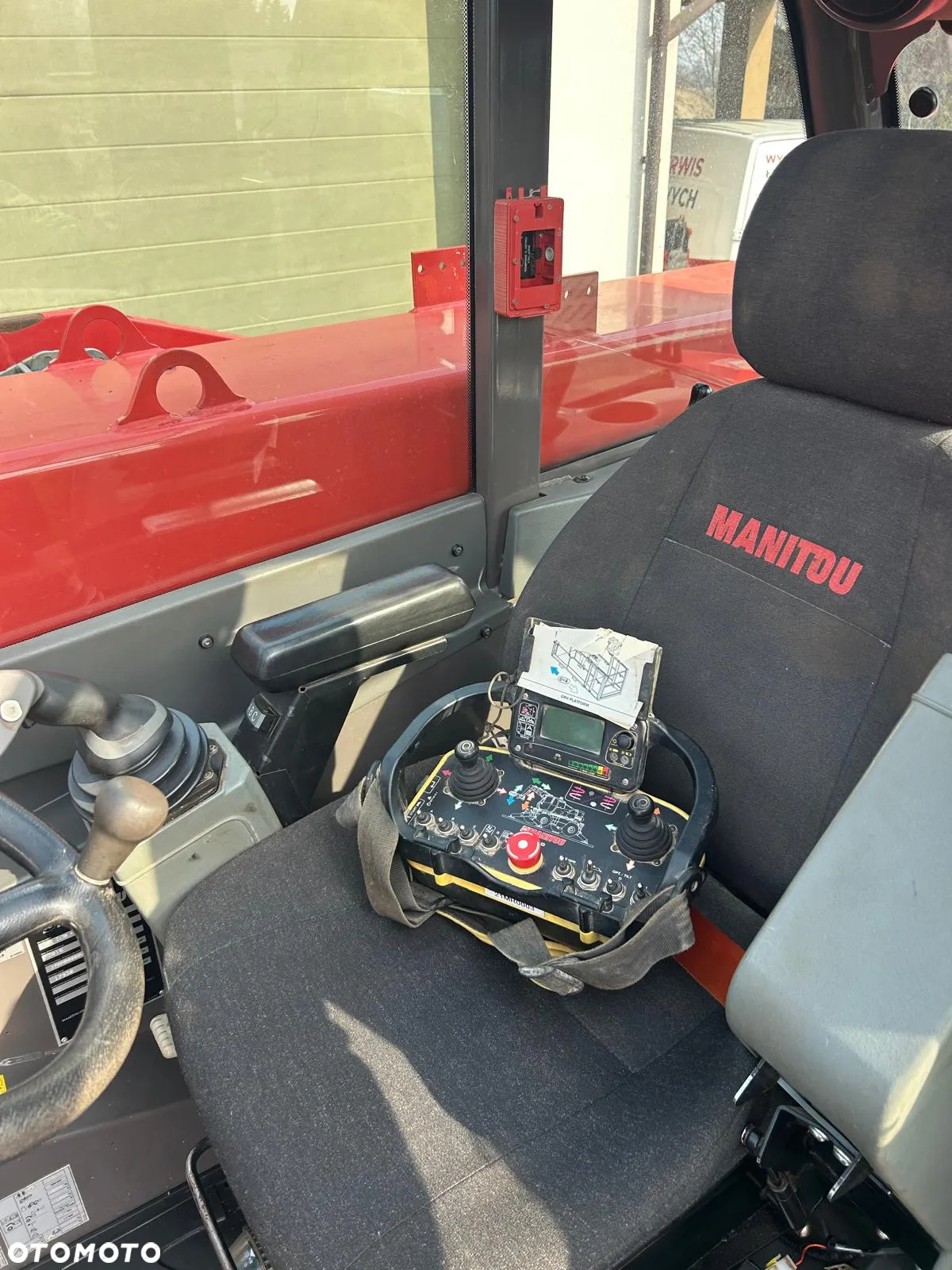Manitou MRT 2150 - 11