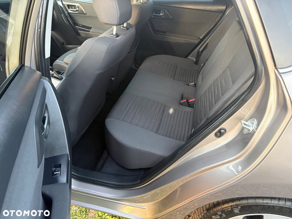 Toyota Auris 1.2 T GPF Premium - 27