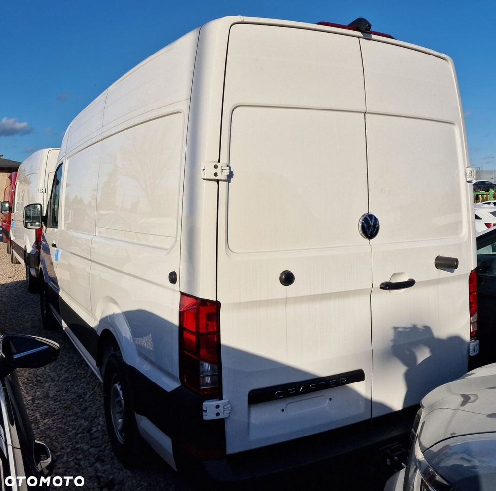 Volkswagen Crafter 35 Furgon 2.0 TDI - 3