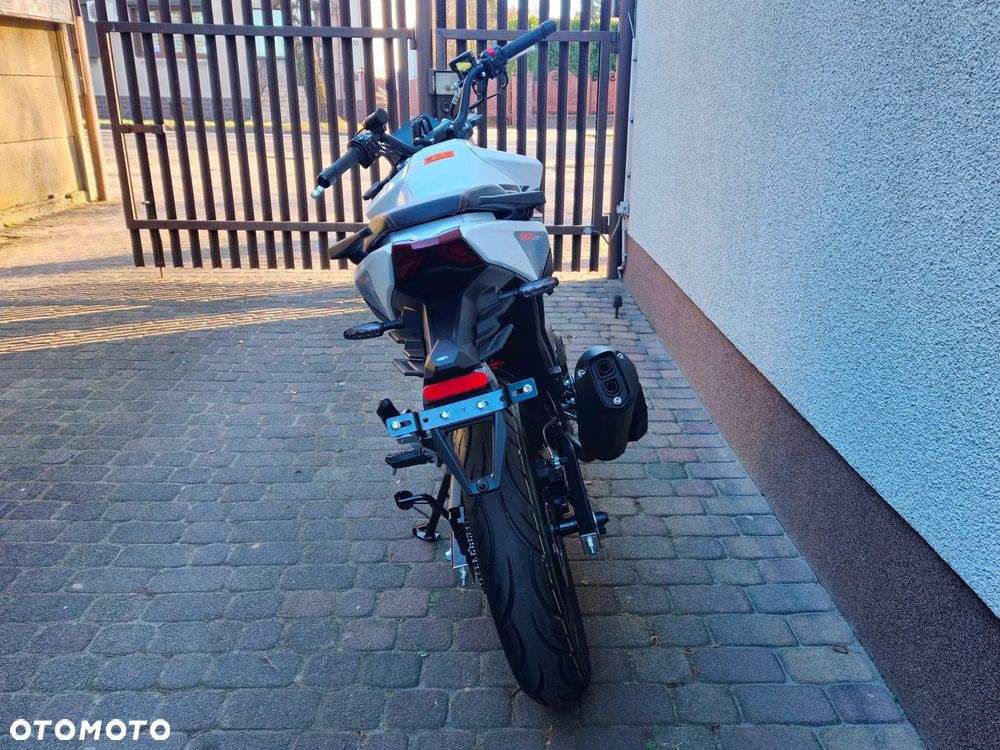 Keeway RKS 125 - 10