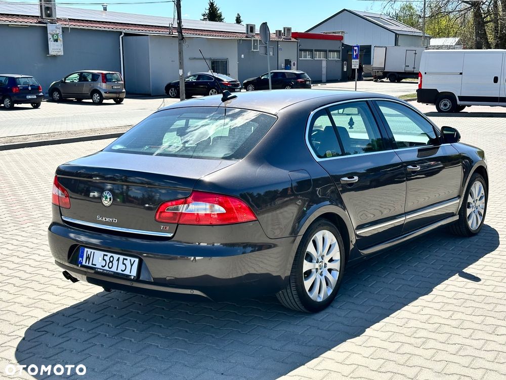Skoda Superb - 9