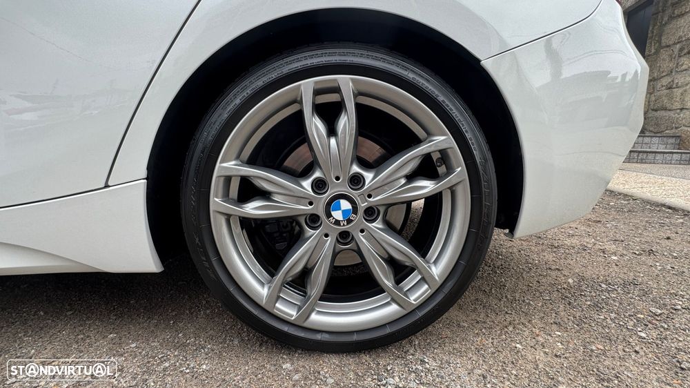 BMW 120 d Sport-Aut. Sport Line - 59