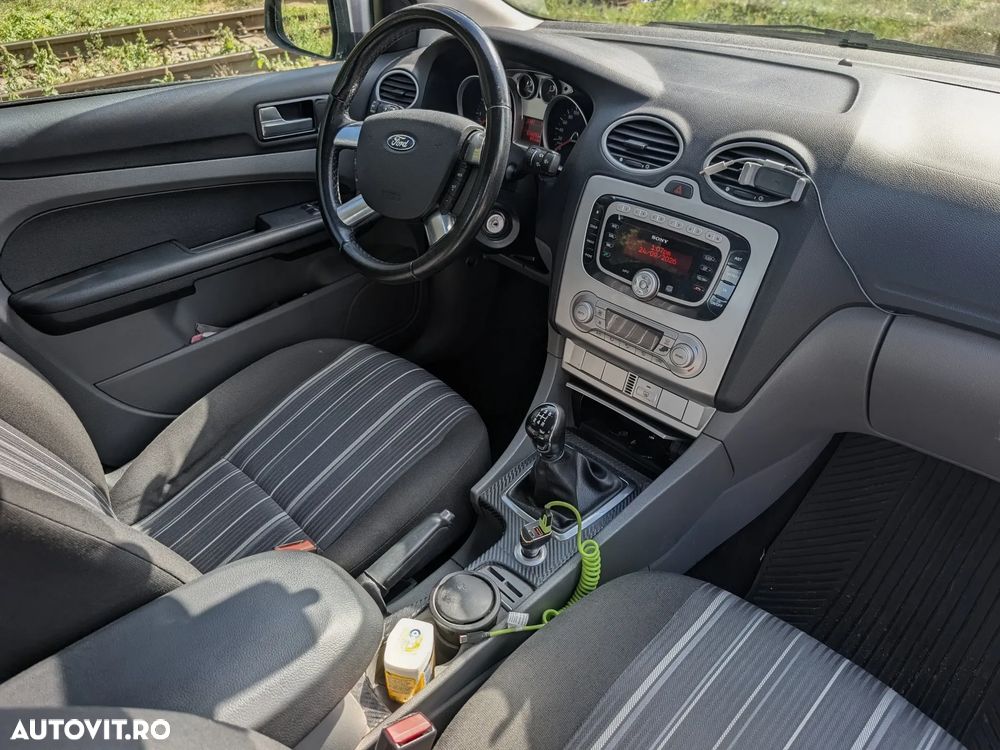 Ford Focus - 2