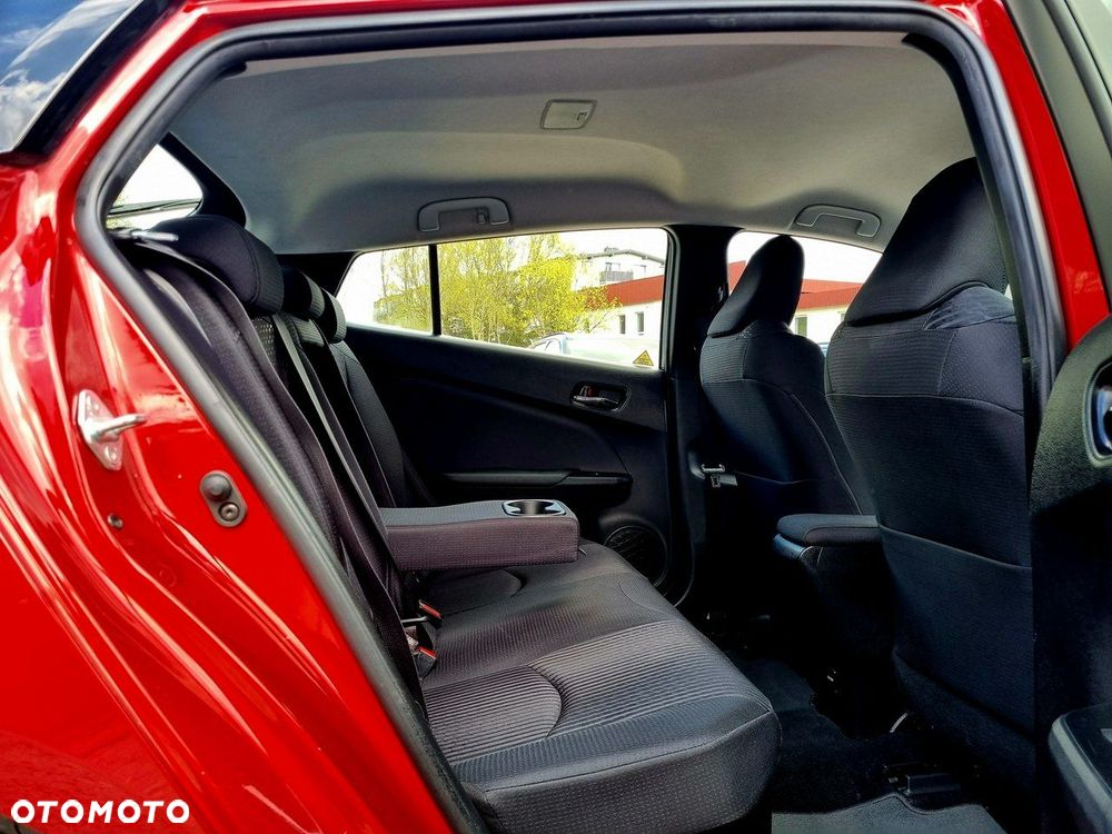 Toyota Prius 1.8 Hybrid Premium - 12