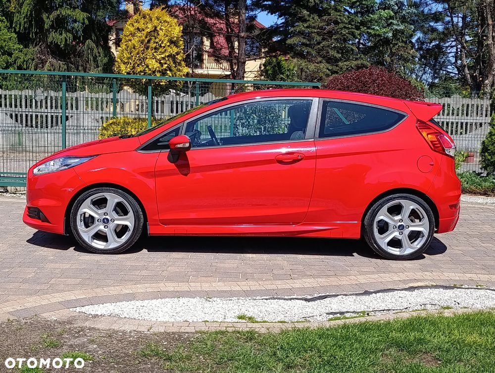 Ford Fiesta ST - 7