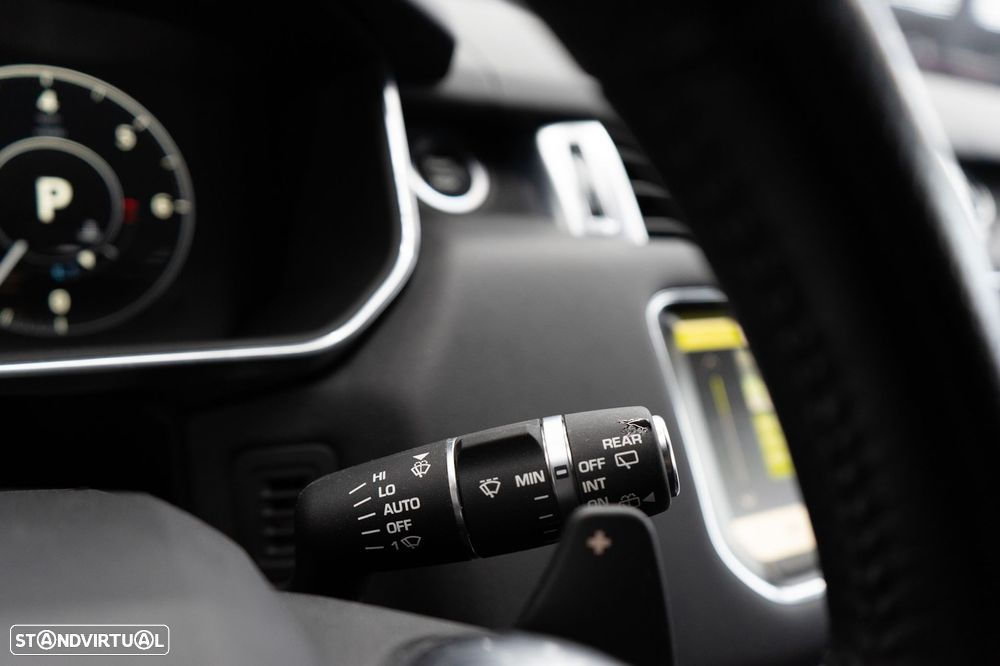 Land Rover Range Rover Sport 2.0 SD4 HSE - 40