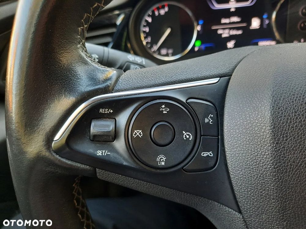 Opel Insignia 1.6 CDTI Innovation S&S - 27